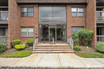 [Address not provided], Middlesex, NJ 07095 - Photo 2