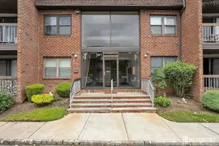 [Address not provided], Middlesex, NJ 07095 - Photo 2