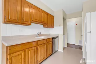 [Address not provided], Middlesex, NJ 07095 - Photo 12
