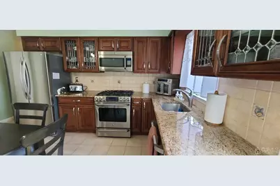 126 Florence Avenue, Colonia, NJ 07067 - Photo 14