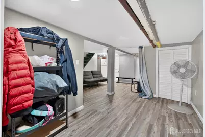 453 Compton Avenue, Perth Amboy, NJ 08861 - Photo 34