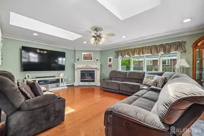 53 Orchard Street, Carteret, NJ 07008 - Photo 8