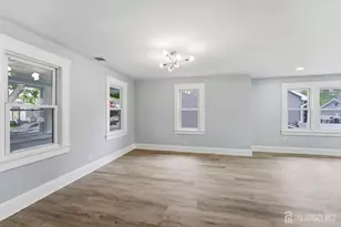 11 Jean Ct, Woodbridge Township, NJ 07095 - Photo 8