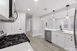 11 Jean Ct, Woodbridge Township, NJ 07095 - Photo 14