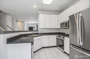5 Schlottfeld Ln, Sayreville, NJ 08859 - Photo 54