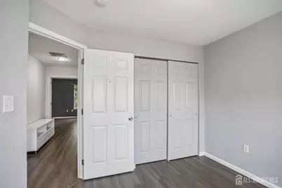 5 Schlottfeld Lane, Sayreville, NJ 08859 - Photo 24