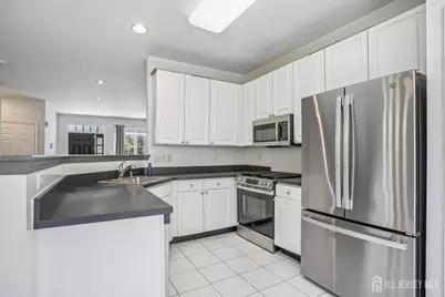 5 Schlottfeld Lane, Sayreville, NJ 08859 - Photo 52