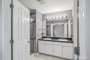 5 Schlottfeld Ln, Sayreville, NJ 08859 - Photo 6