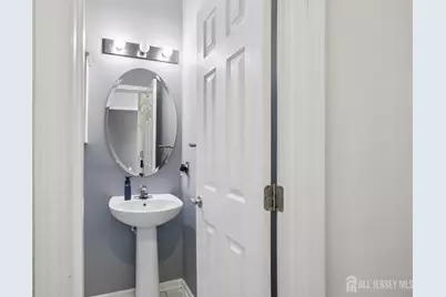 5 Schlottfeld Lane, Sayreville, NJ 08859 - Photo 20