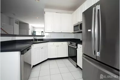 5 Schlottfeld Lane, Sayreville, NJ 08859 - Photo 6