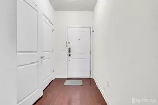 731 Strassle Wy, South Plainfield, NJ 07080 - Photo 4