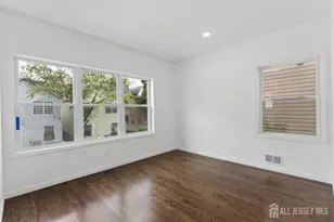 910 Bergen St, Newark, NJ 07112 - Photo 8