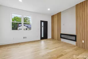 58 N Fern St, Edison, NJ 08817 - Photo 4