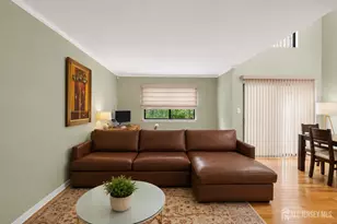 34 Laurie Ct, Old Bridge Township, NJ 07747 - Photo 8
