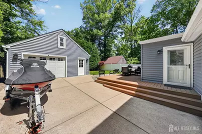 1109 N Boyd Parkway N, North Brunswick Township, NJ 08902 - Photo 40