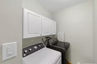 172 Roosevelt Ave, Carteret, NJ 07008 - Photo 14