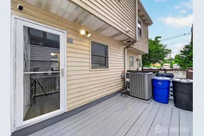 172 Roosevelt Avenue #B, Carteret, NJ 07008 - Photo 14