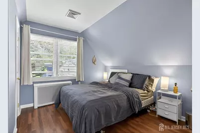 70 Berkley Avenue, Colonia, NJ 07067 - Photo 34