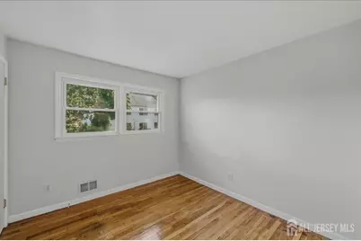 126 Orange Street, Edison, NJ 08817 - Photo 12
