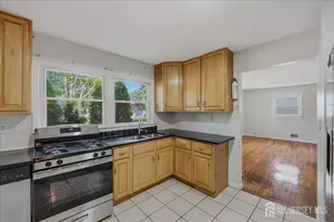 126 Orange St, Edison, NJ 08817 - Photo 6