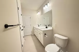 614 Sadie Cir, New Brunswick, NJ 08901 - Photo 16