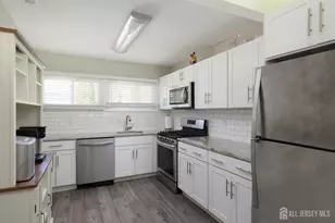33 Pine Tree Rd, Old Bridge Township, NJ 08857 - Photo 6