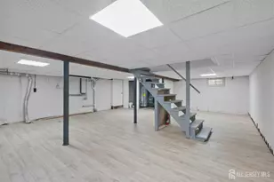 18 John St, Carteret, NJ 07008 - Photo 38