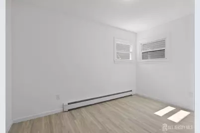 18 John Street, Carteret, NJ 07008 - Photo 34
