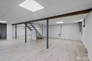 18 John St, Carteret, NJ 07008 - Photo 18