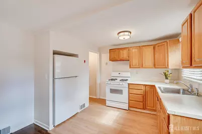 109 Newman Street, Metuchen, NJ 08840 - Photo 14