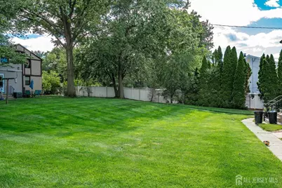 109 Newman Street, Metuchen, NJ 08840 - Photo 26