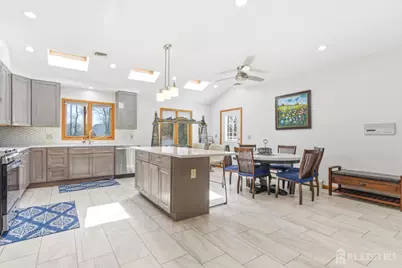 343 McKinley Avenue, Edison, NJ 08820 - Photo 14