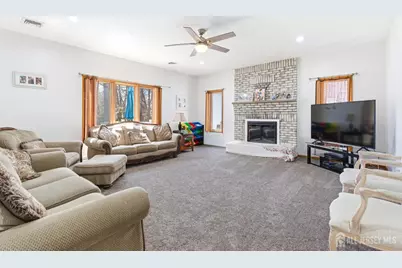 343 McKinley Avenue, Edison, NJ 08820 - Photo 10