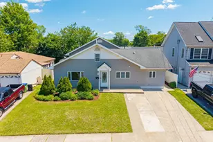 24 Winthrop Rd, Edison, NJ 08817 - Photo 32