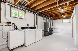 24 Winthrop Rd, Edison, NJ 08817 - Photo 28