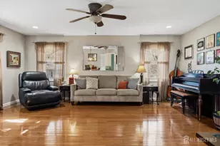27 Summerall Rd, Franklin Township, NJ 08873 - Photo 4