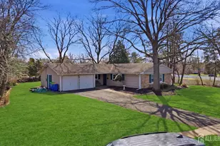 27 Summerall Rd, Franklin Township, NJ 08873 - Photo 2