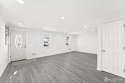 133 Augusta Street, South Amboy, NJ 08879 - Photo 6