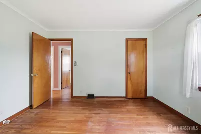 221 W Prospect Street, South Bound Brook, NJ 08880 - Photo 20