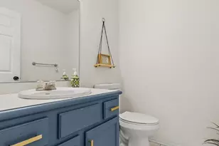 17 Parkside Dr, Jamesburg, NJ 08831 - Photo 12