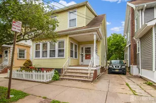 204 Howard St, New Brunswick, NJ 08091 - Photo 1