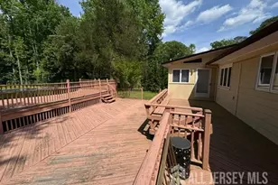 295 Pleasant Valley Rd, Old Bridge Township, NJ 08857 - Photo 14