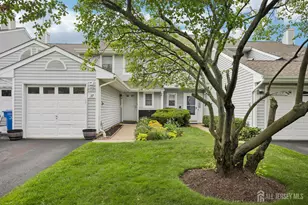 37 Upperbrook Ct, Sayreville, NJ 08859 - Photo 8