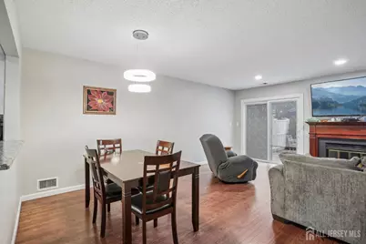 37 Upperbrook Court, Sayreville, NJ 08859 - Photo 16