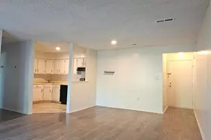 2307 Aspen Dr, Plainsboro Township, NJ 08536 - Photo 2