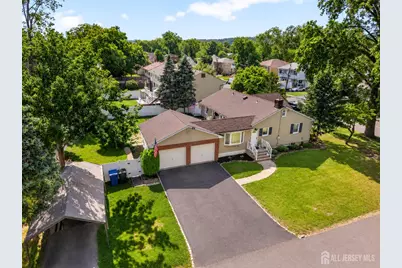 729 Walnut Street, Dunellen, NJ 08812 - Photo 2