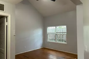 28 Renaissance Ln, New Brunswick, NJ 08901 - Photo 6