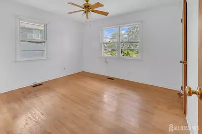 18 Foley Avenue, Edison, NJ 08820 - Photo 6
