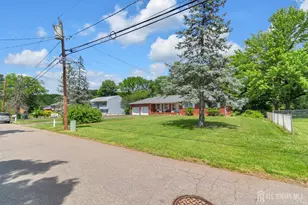 18 Foley Ave, Edison, NJ 08820 - Photo 16