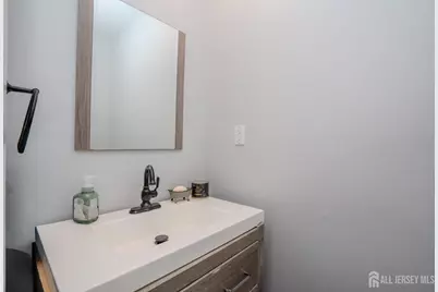 16 Neptune Court, Franklin Township, NJ 08873 - Photo 38